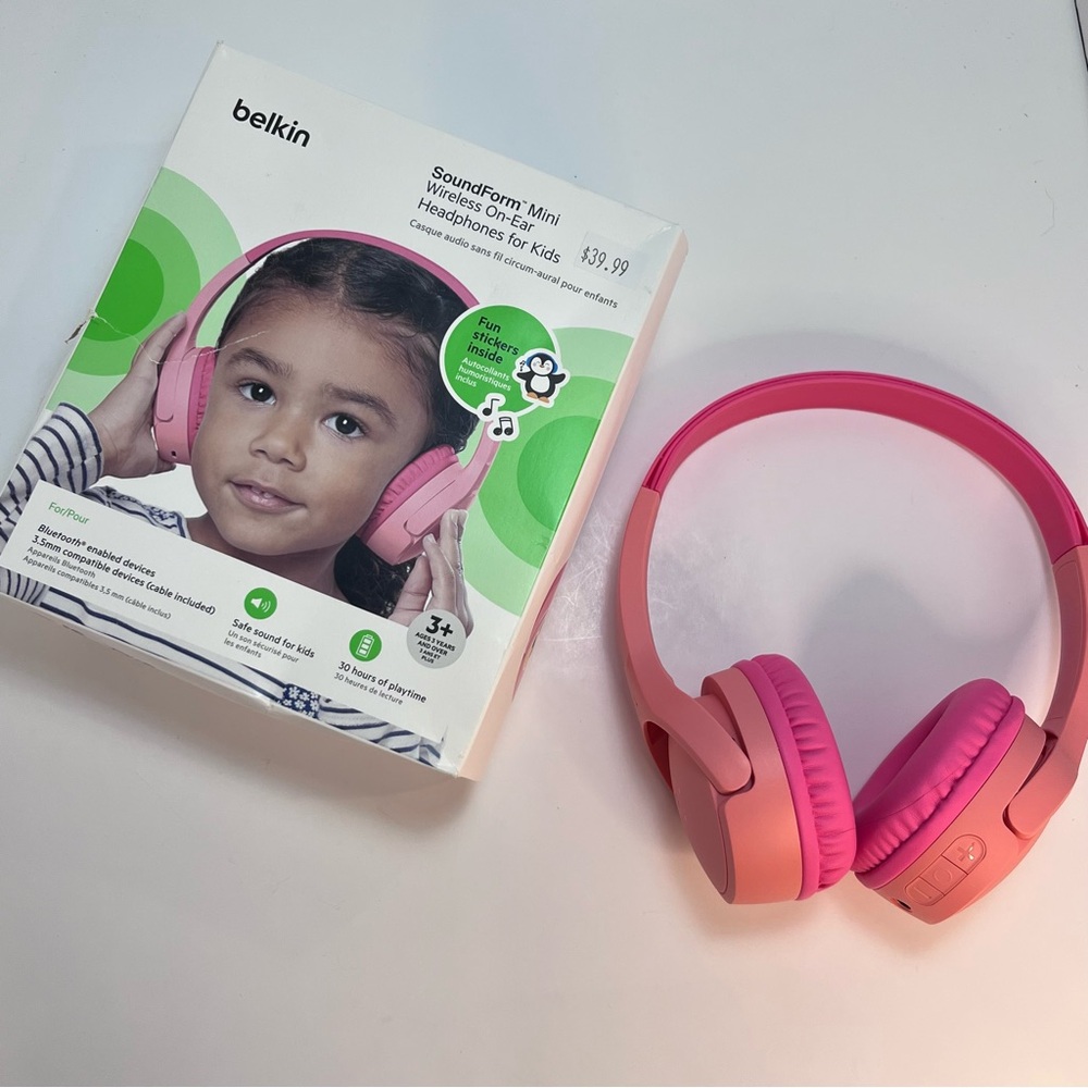Belkin SoundForm Mini Wireless On-Ear Headphones for Kids - Pink Ages 3+